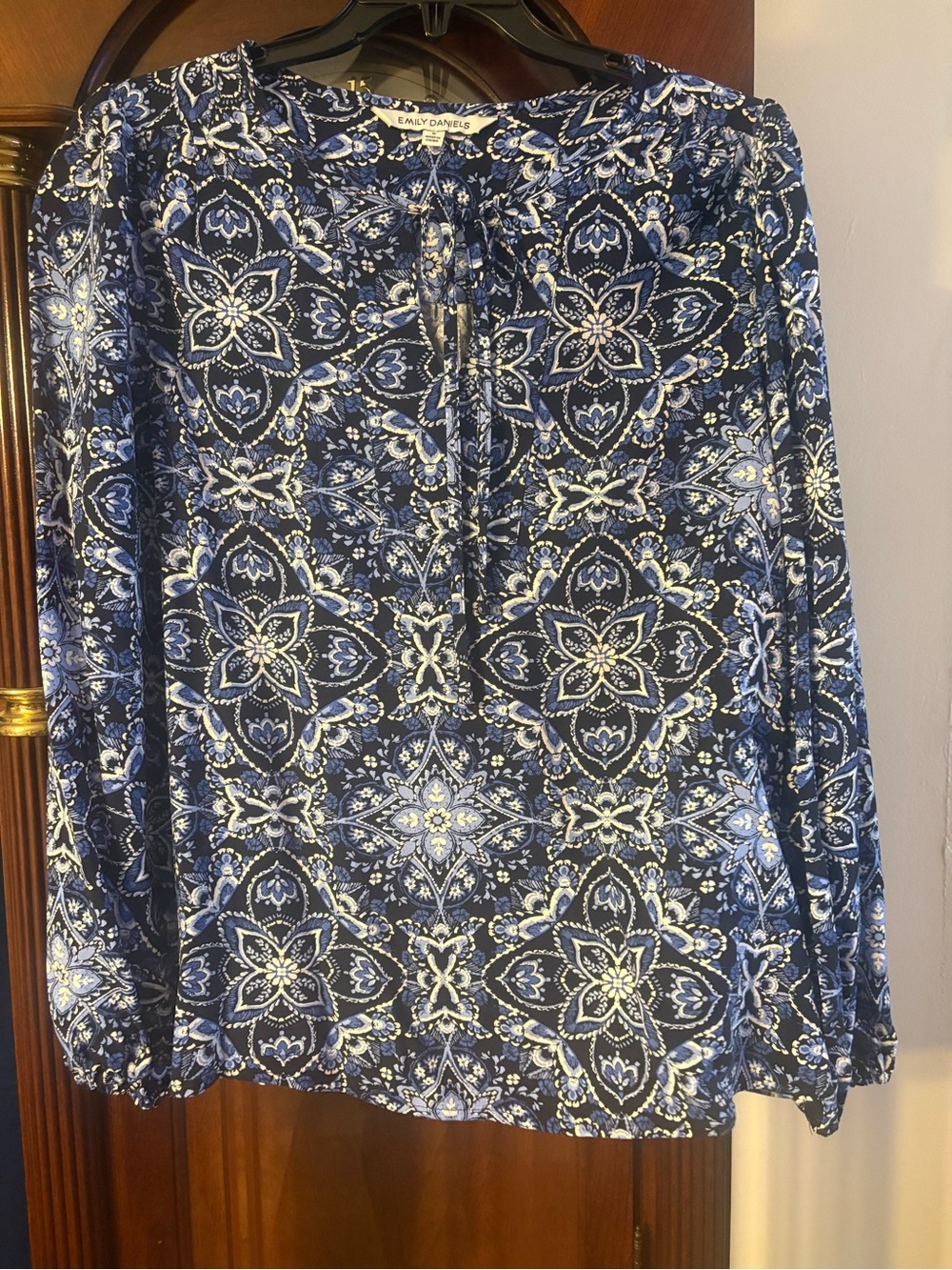 Emily Daniels Blue Paisley-Style Tie-Neck Blouse